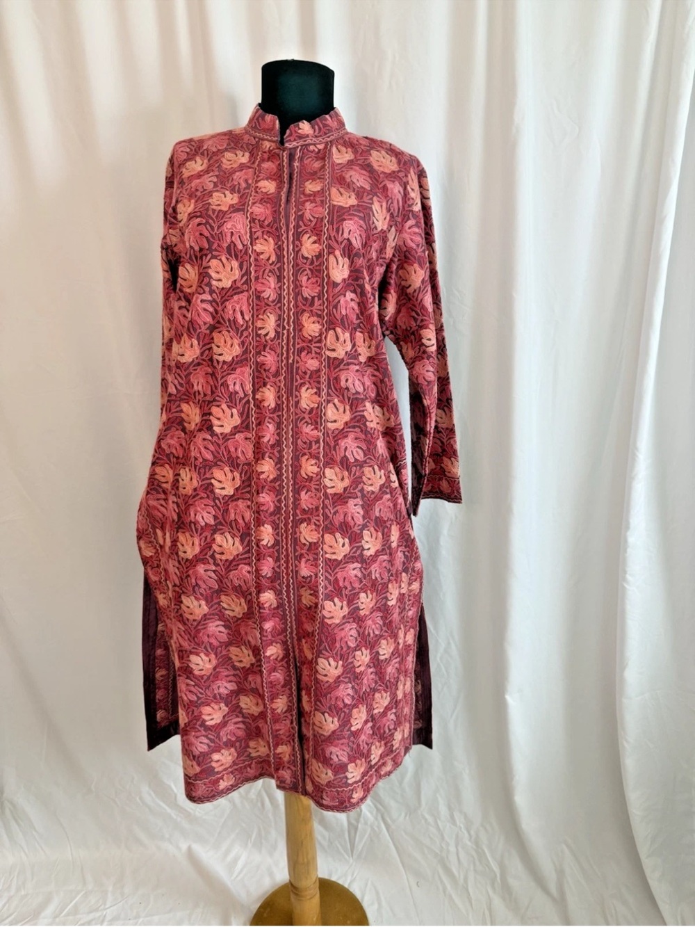 Indian Embroidered Leaf Tunic Dress / Top - size Medium